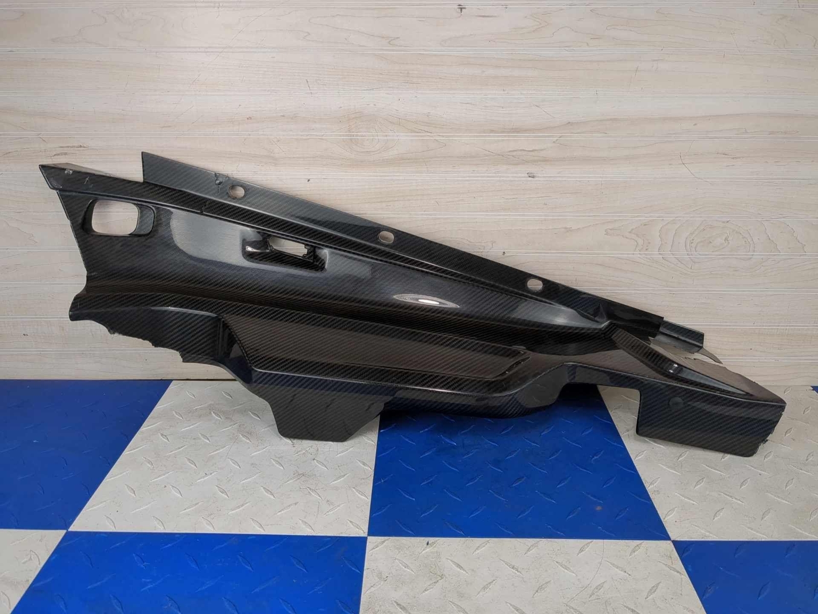 2017-2022 Audi R8 Carbon Fiber Engine Compartment Cover 4S8863082A