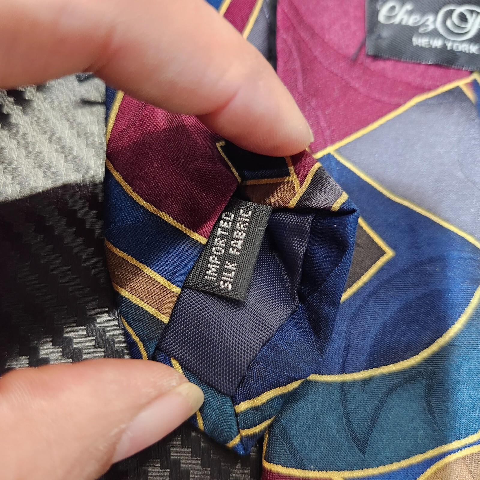Chez Roffe Silk New York Abstract Pattern Multicolor Men’s Tie image 6