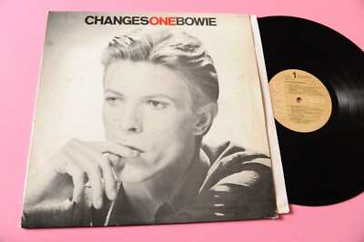 Bowie LP Changesonebowie Italy 1976 NM