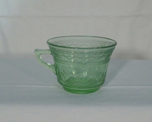 Bundesglas Patrizier grüne Teetasse Speiche 2-3/4 Zoll Höhe USA - Bild 2 von 4