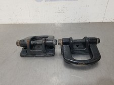 09 2009 Hummer H3 Front Bumper Tow Hooks