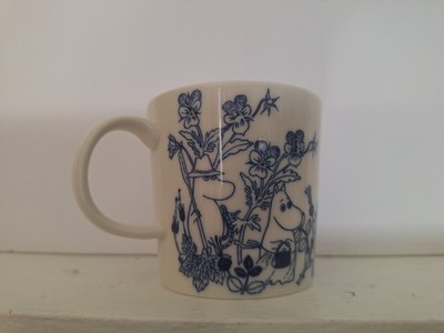 ''Sea Breeze'' Moomin's Day Mug by Moomin Arabia pre-owned never used