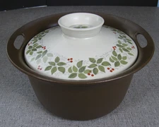 Vintage Danish Modern 2 Qt Norge FIGGJO Casserole Flameware Brazil Norway