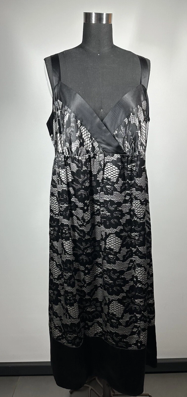 Abito smanicato Michael Kors 109% seta stampa pizzo