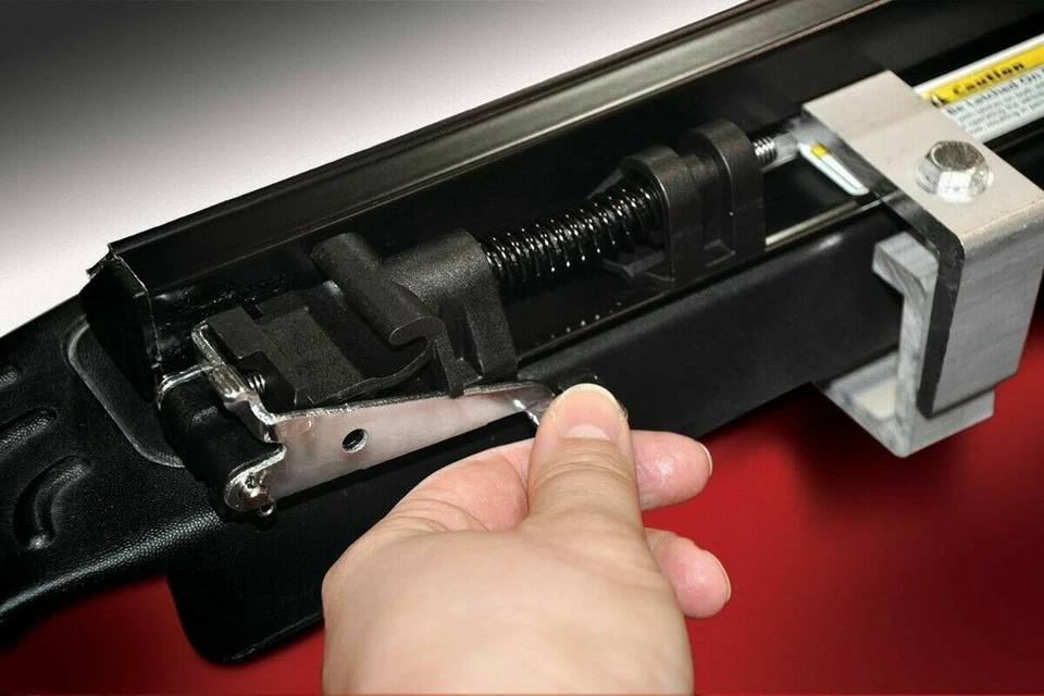 Capa Roll Up Truxedo TruXport para 07-13 Silverado 1500/ Sierra 1500 5' 8" Cama - Imagem 4 de 4