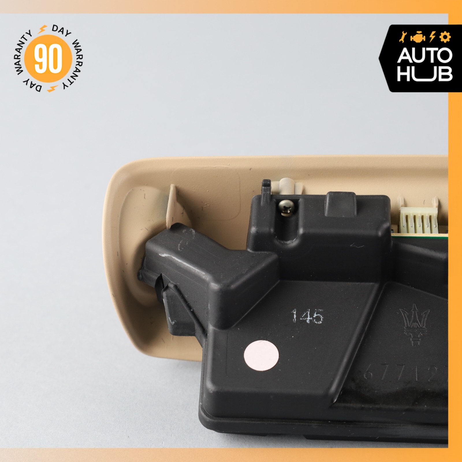 03-10 Maserati Quattroporte M139 Overhead Console Switch 67712700 OEM 29k