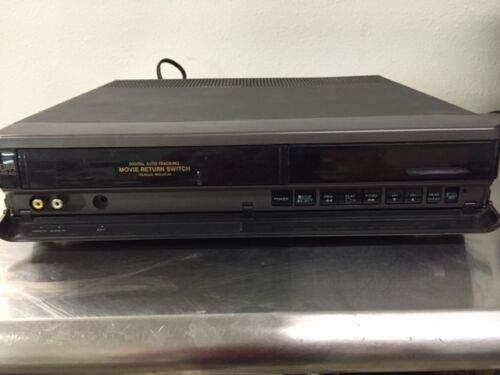 Hitachi VT-M251A VHS VCR Player - Picture 2 of 5