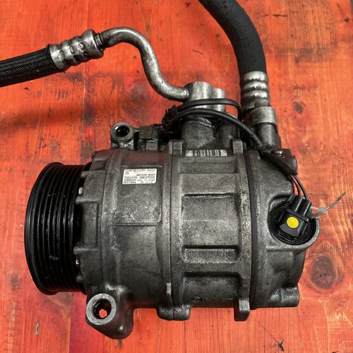 Mercedes E-Klasse Bj. 2004 4472209331  Klimakompressor N8240