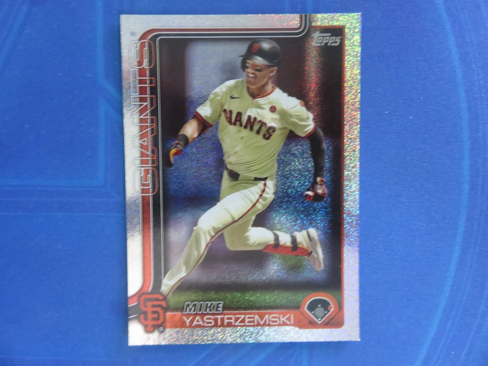 2025 Topps Series 1 MIKE YASTRZEMSKI SANDGLITTER Foil Parallel #186 Giants
