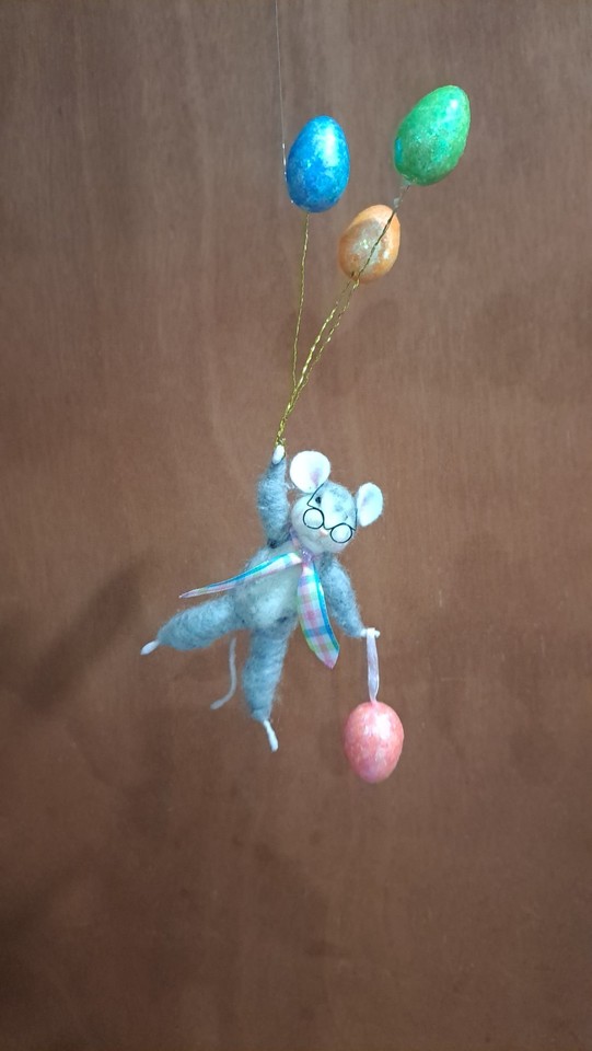 Needle Felted Mouse Handmade and OOAK with Balloons Stand or Hang ...