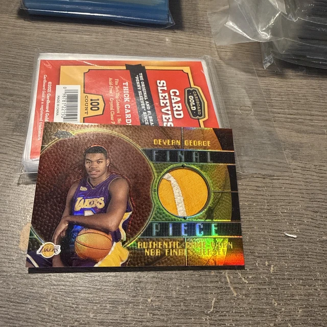 DEVEAN GEORGE 2000-01 TOPPS CHROME REFRACTOR NBA FINALS GAME WORN LAKERS 9/10