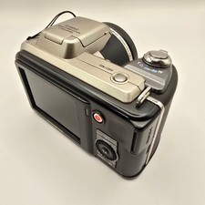 Olympus SP-600UZ Digital Camera 12 MP 15x Zoom - TESTED / WORKS