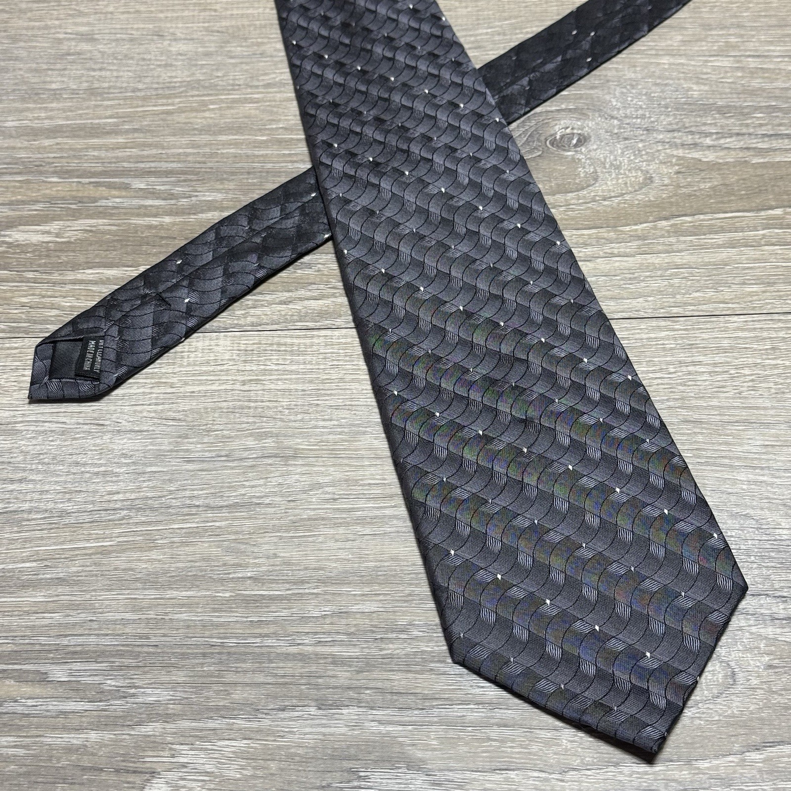 Alfani Handmade Luxury 100% Silk Neck Tie for Men Wavy Pattern 58