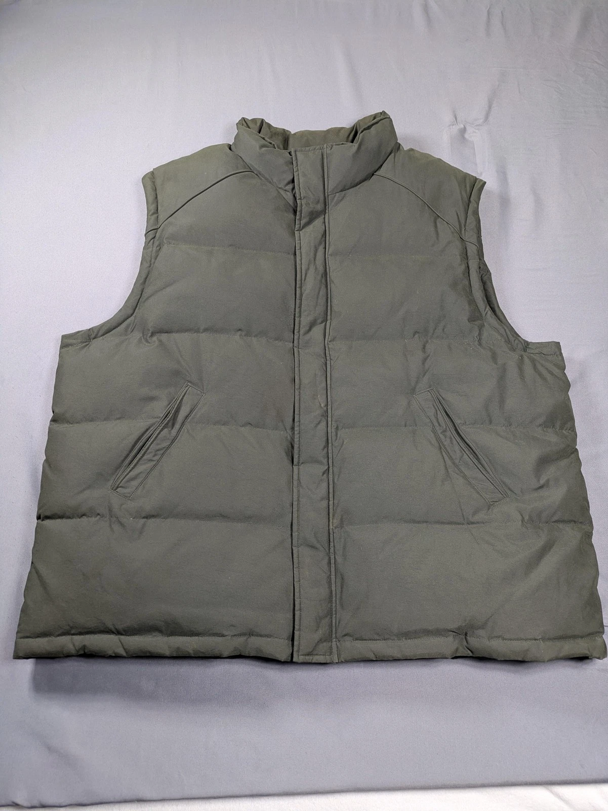 Brooks Brothers Vest Men's XL Green Down Puffer Full Zip Outdoor Sleeveless Coat