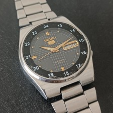 Vintage Seiko 5 Automatic Men's Watch - 7S26