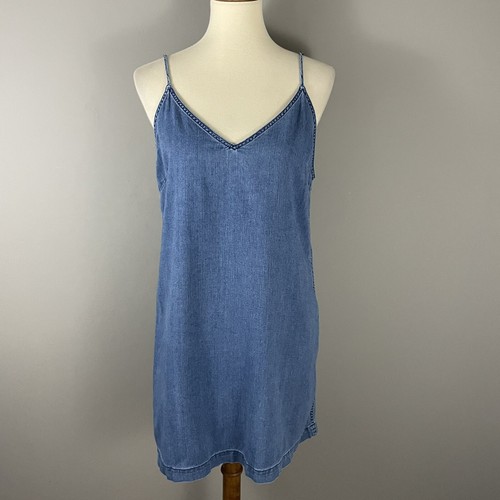 Aritzia Wilfred Free $78 Vivienne Slip 