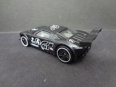  Hot Wheels Retro Entertainment Gran Turismo Ford GT (Black)  Die-Cast Vehicle 1/5 : Toys & Games