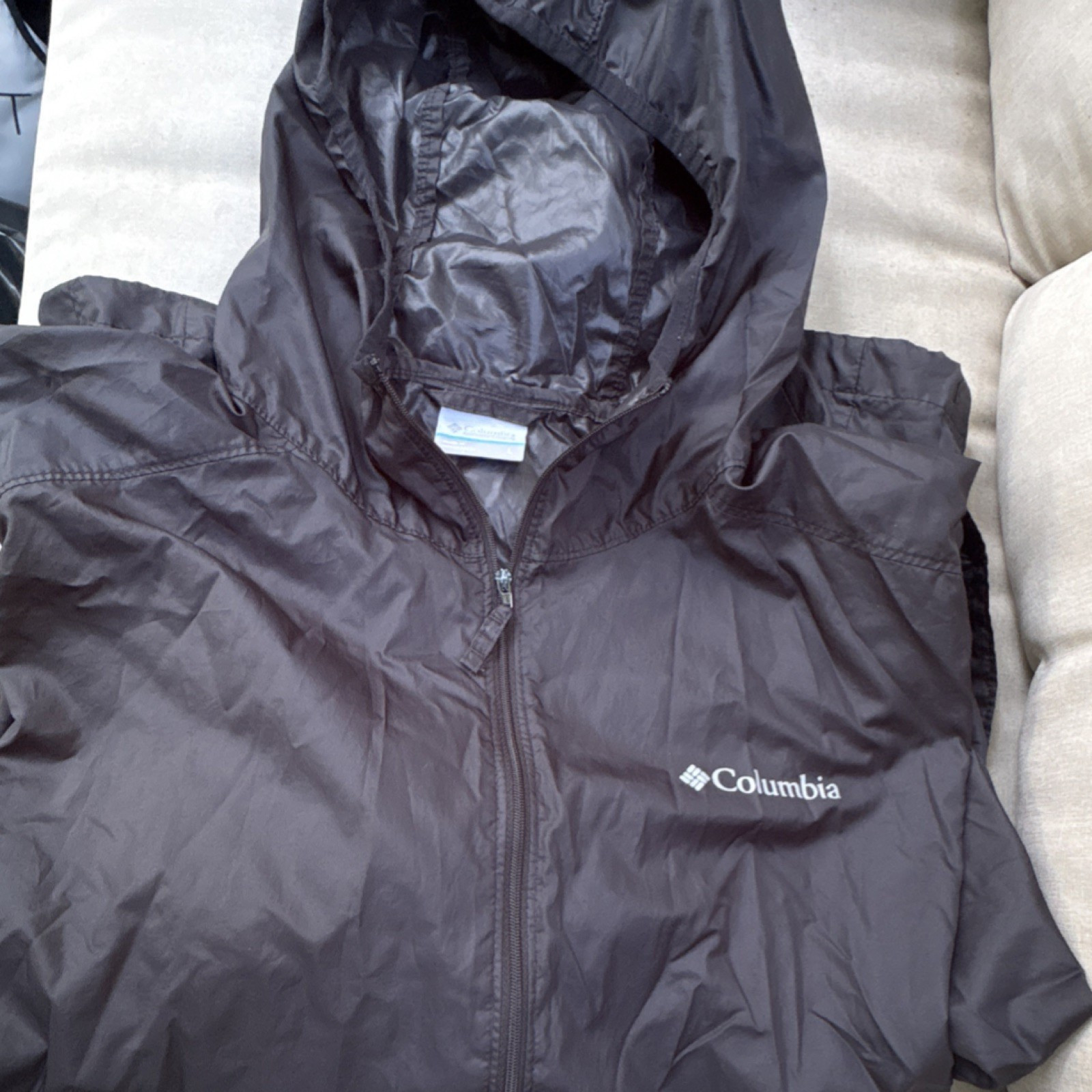Columbia Men's Black Hooded Full Zip Windbreaker Jacket Size L Outdoor Hiking