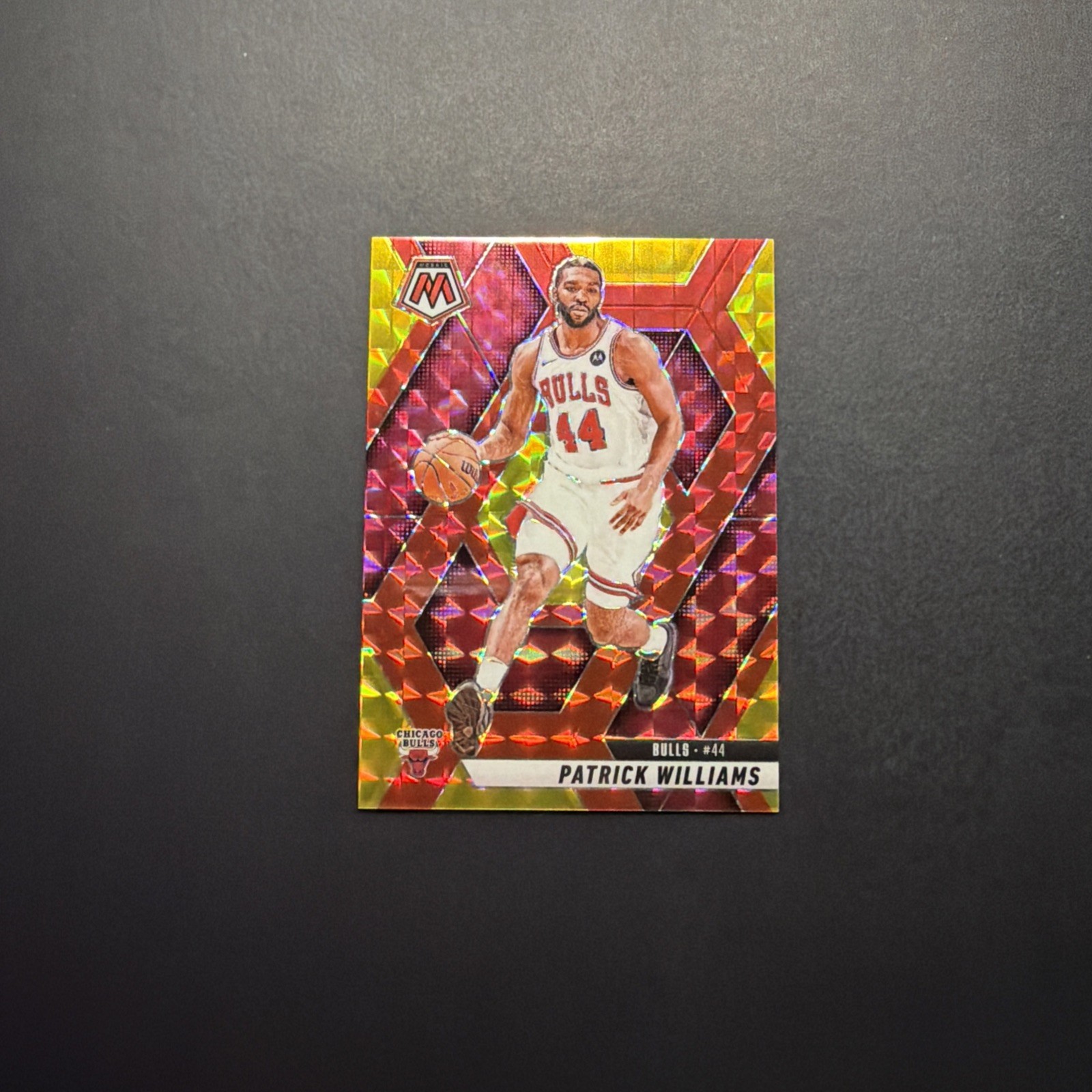 2024 Panini Mosaic Choice Fusion Red & Yellow Prizm 32/75 Patrick Williams