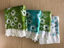 FOUR Vintage 70s Bath Towels Martex Green / Blue Daisy Cotton USA 