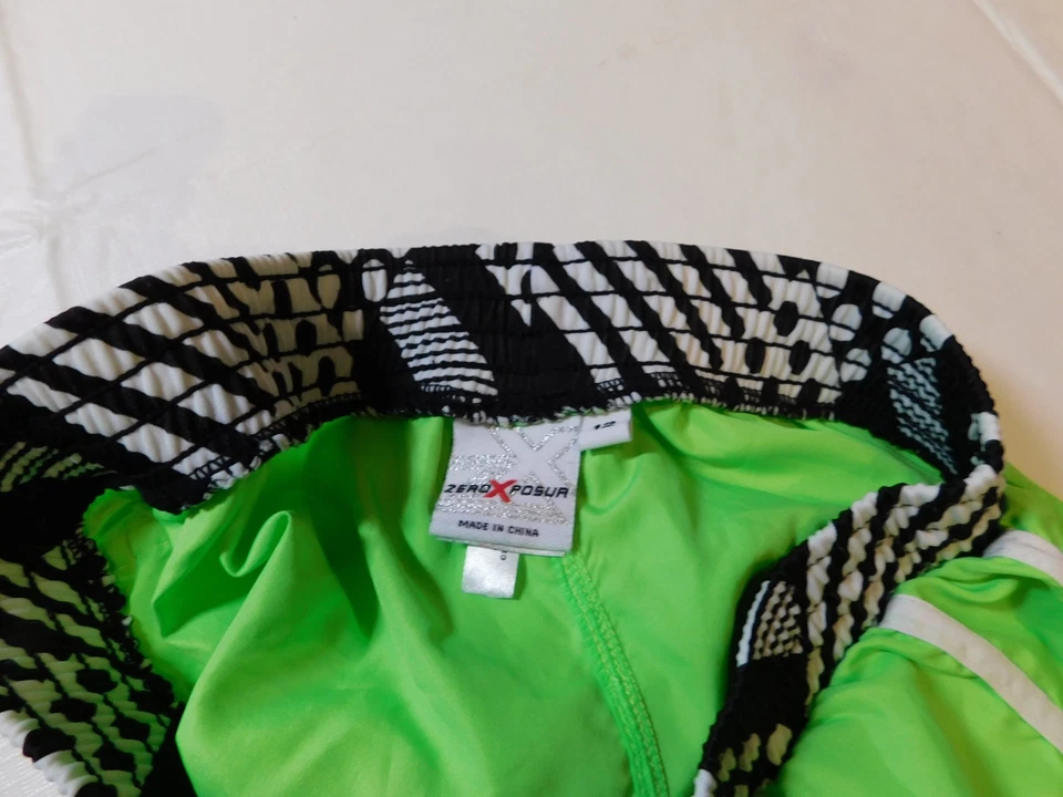 Zero X Posure Girls Youth 12 Active Shorts Neon Green with black white NWOT - Image 4 of 4