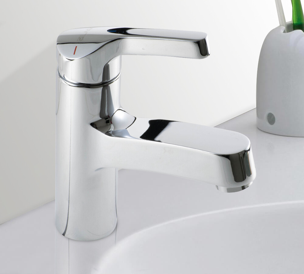Mitigeur de lavabo chrome Design moderne et épuré pour vasque