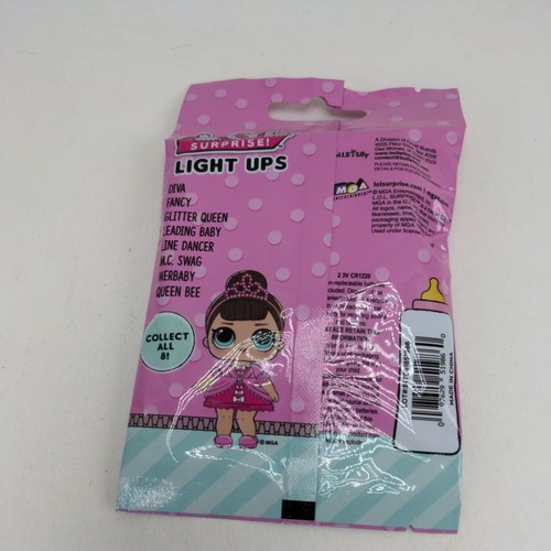 LOL Surprise Series 1 Light Ups - Picture 4 of 6