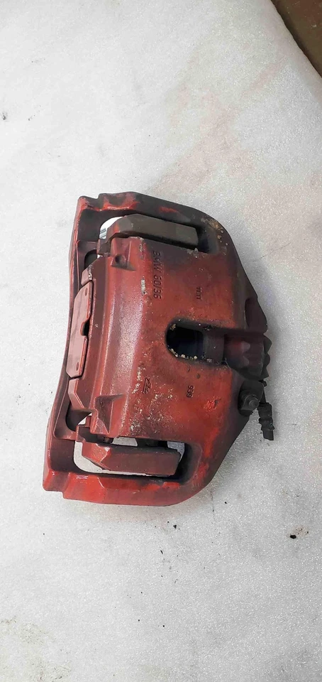 Pinza delantera derecha bmw 750i 09 10 11 12 13 14 15 Foto 2 de 3