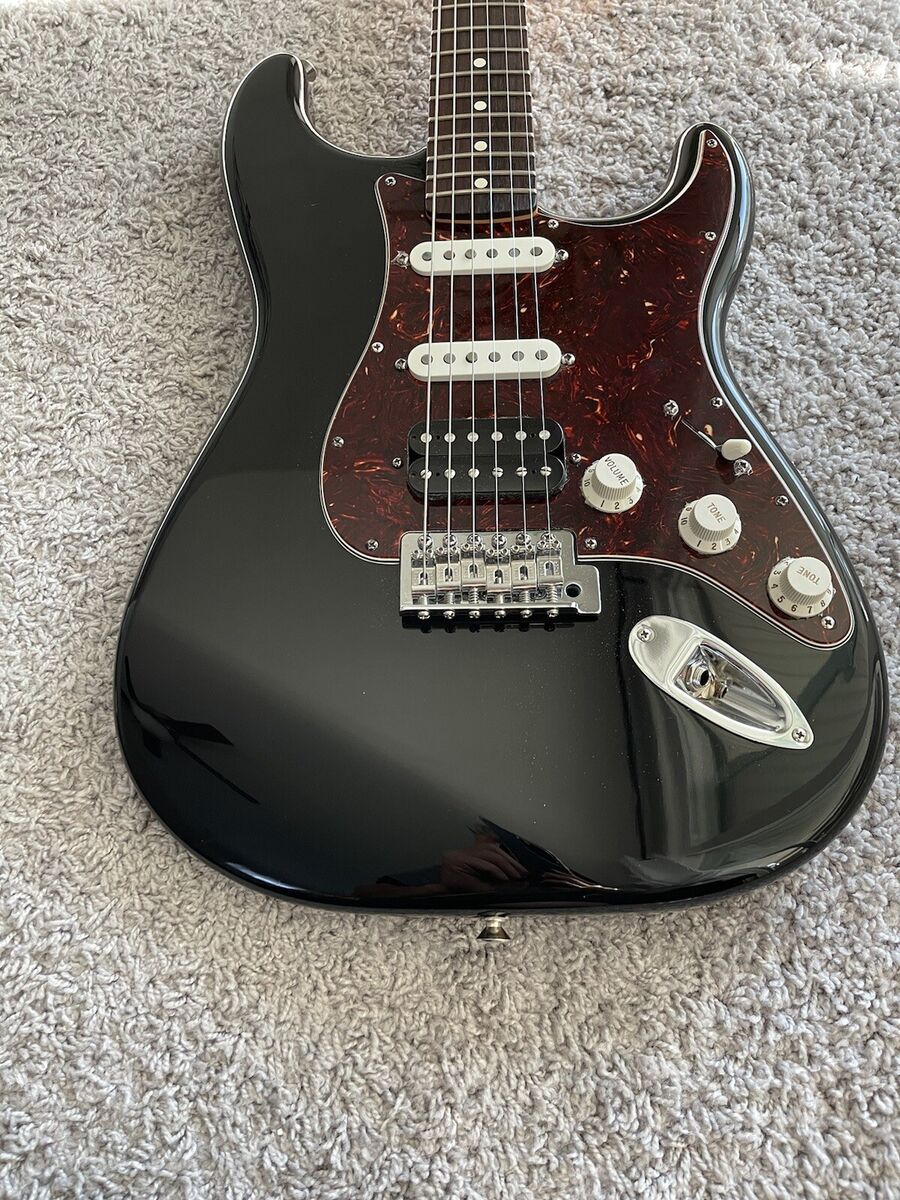 Fender Deluxe Lonestar Stratocaster 2008 MIM HSS Black Lone Fender Deluxe Lonestar Stratocaster 2008 MIM HSS Black Lone