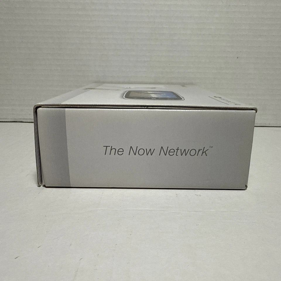 SAMSUNG INSTINCT HD 3G SPEED 5.0 MEGAPIXELES CAMERA WITH BOX BRAND NEW (SPRINT) - Image 4 of 4