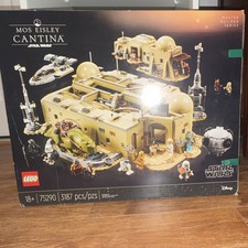 LEGO Star Wars Mos Eisley Cantina Master Buil...