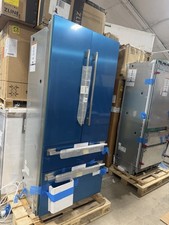 Thermador Freedom Collection T36BT110NS 36" BuiltIn French Door Refrigerator