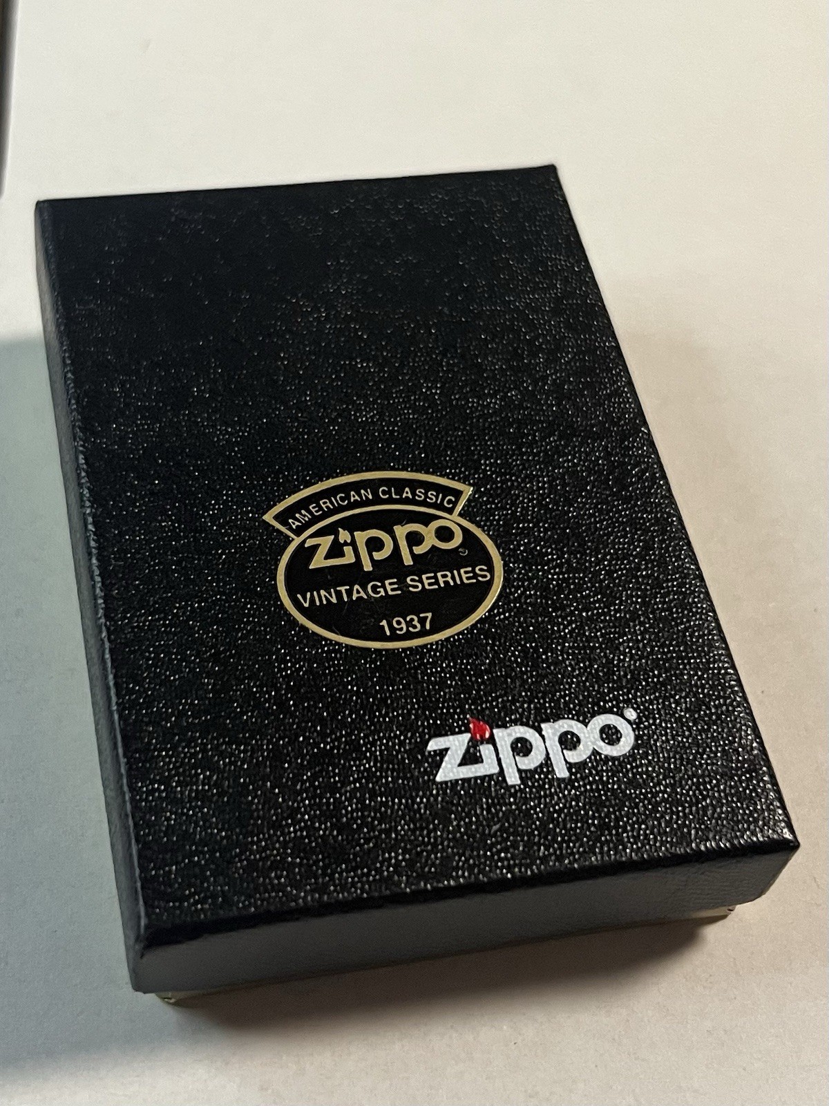 Zippo Lighter Marlboro Philip Morris Advertising Antique Silver 2000 Compass Red