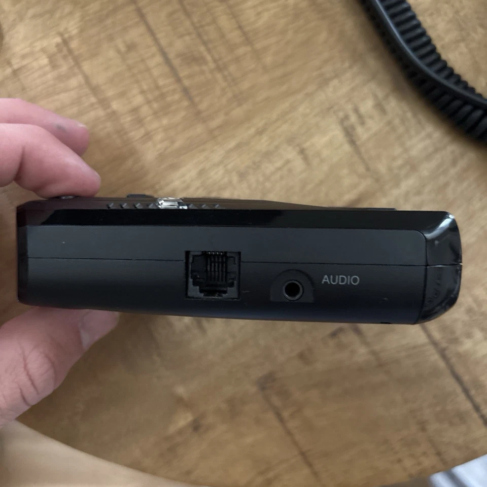 Uniden R3 Extreme Voice Alert Long Range Radar and Laser Detector - Matte Black - Image 4 of 4