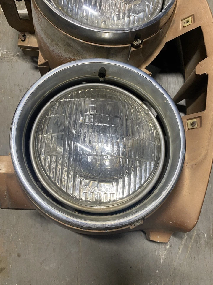 1967 Mercury Caliente Fender Extension. Drivers Side LH OEM With Bezels & Bucket - Image 4 of 4