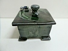 HARVEY SCHOOL AUSTRALIAN POTTERY LIDDED BOX GUM NUT LEAF TM JM 1930 ARTS & CRAFT