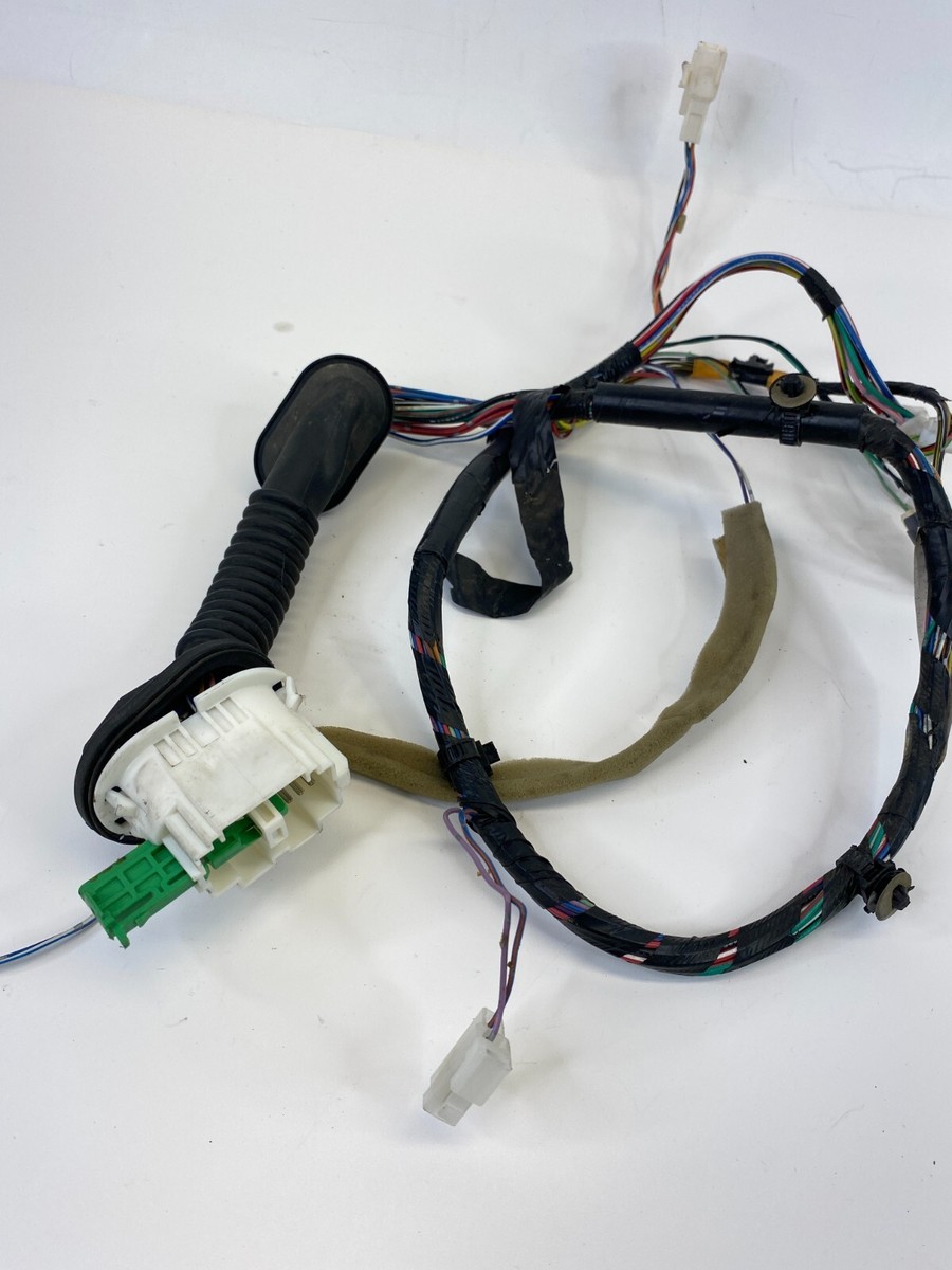 2000 2001 Mazda MPV Front Right Passenger Door Wiring Harness