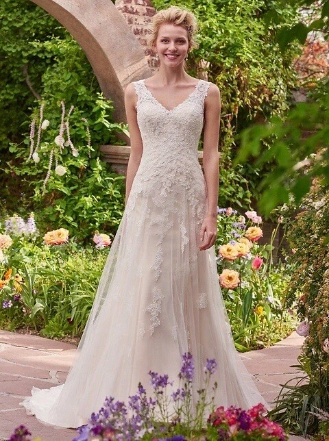 Simple champagne hotsell wedding dress