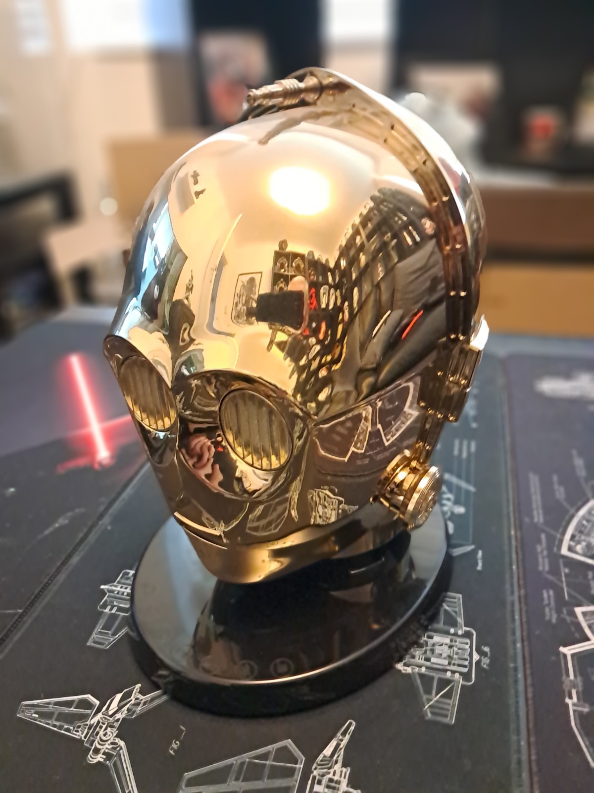 Star Wars C-3po 1:1 Lifesize Acw Bluetooth Speaker Mint Condition.