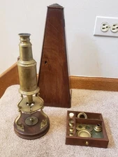 Culpeper-Type Brass Microscope (19th Century) 11.25 in With Wooden Box + Extras