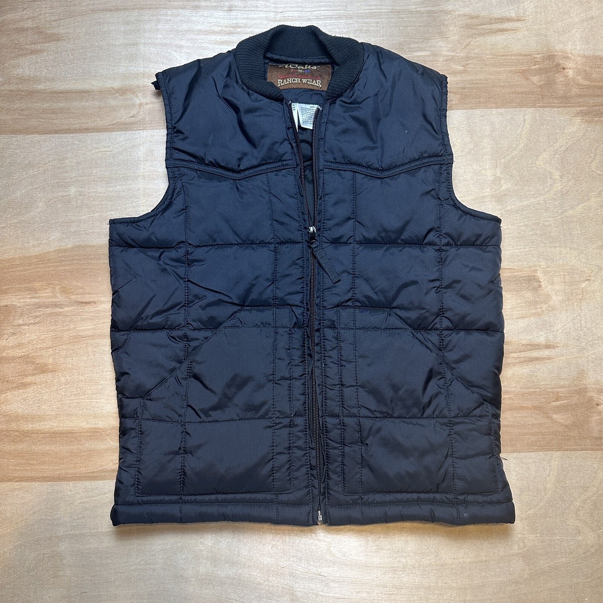 ボロ Walls Authentic Ranch Wear Youth Puffer Vest Black Size
