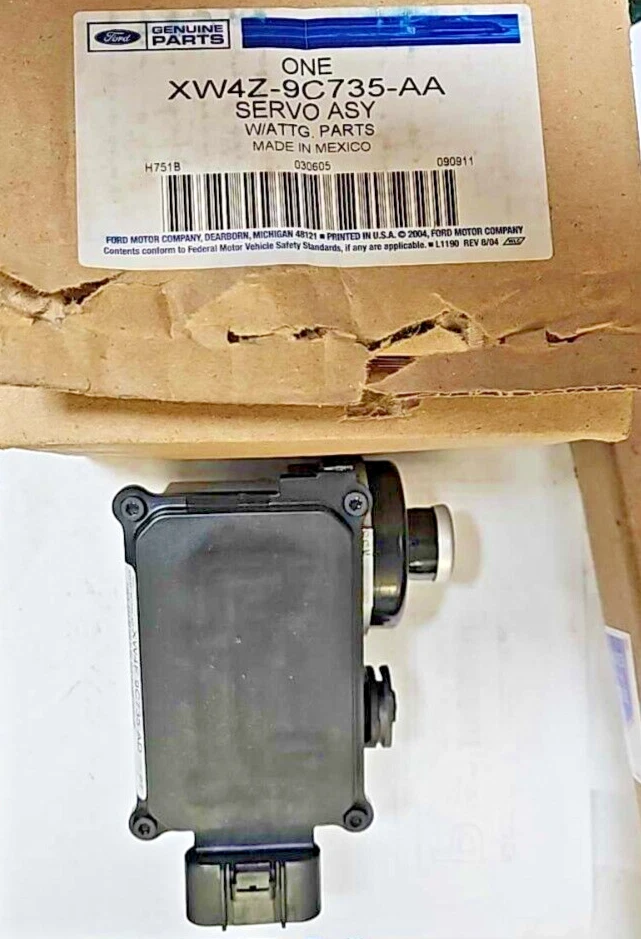 XW4Z-9C735-AA Ford Expedition 2003-2005 cruise servo NEW OEM - Image 4 of 4