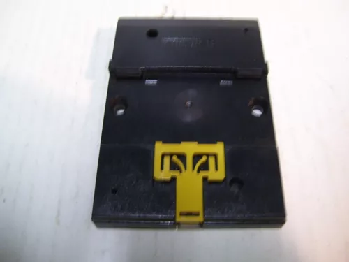 NEW OMRON Y92F-90 H5S WEEKLY TIMMER DIN MOUNT ADAPTER P2367
