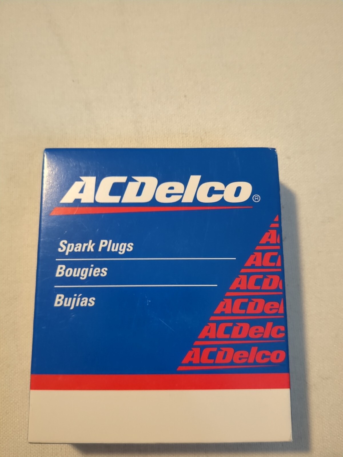 NEW OEM A/C DELCO Spark Plug-Conventional ACDelco R44LTS BOX OF 4