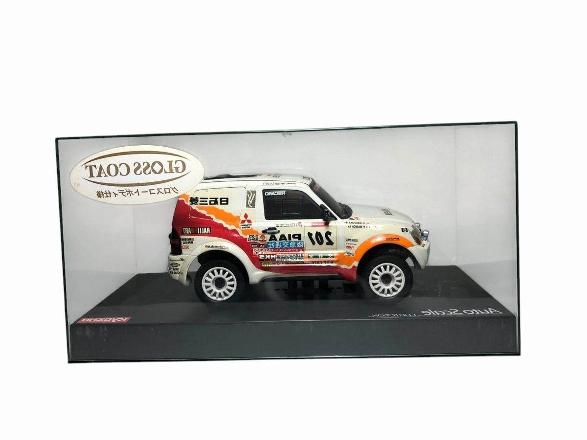 値下げ！Mitsubishi Pajero 2003 Dakar ミニカー Mitsubishi Pajero 2003 Dakar Mini Car - メルカリ