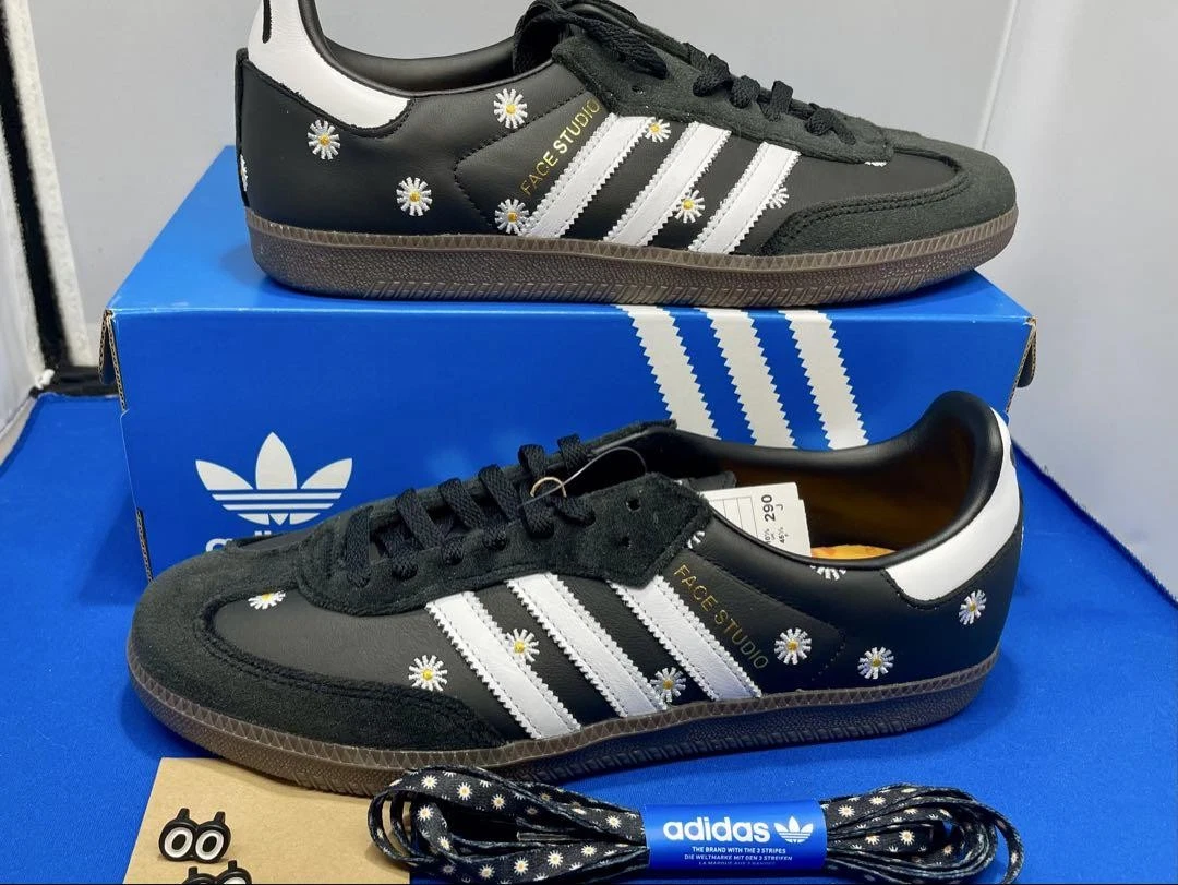 Preços baixos em adidas atmos x FACE x Samba OG Embroidered