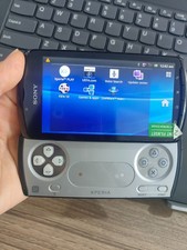 Sony Ericsson Xperia PLAY R800 Game phone Unlocked 3G Tested GOOD