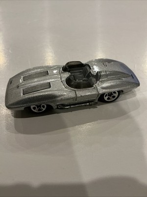 Hot Wheels Corvette Stingray GMTM Malaysia 2002