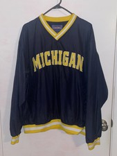 CHAMPS Michigan Wolverines Windbreaker Pullover Men's Large Officially Licensed