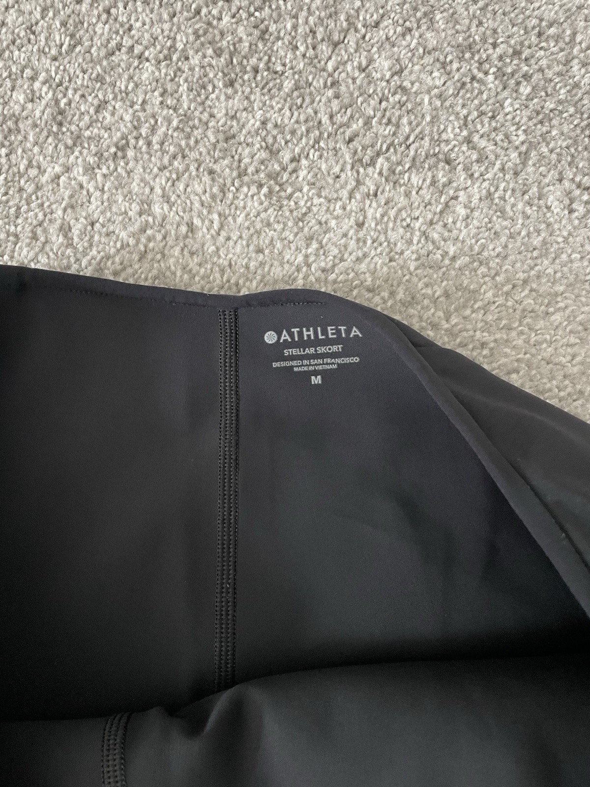 Athleta Stellar Skort Size Medium - image 3